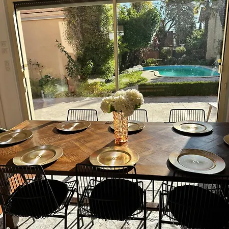 Willa Alexandre Iii Dijon