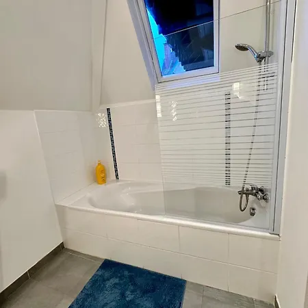 Alexandre Iii Willa *